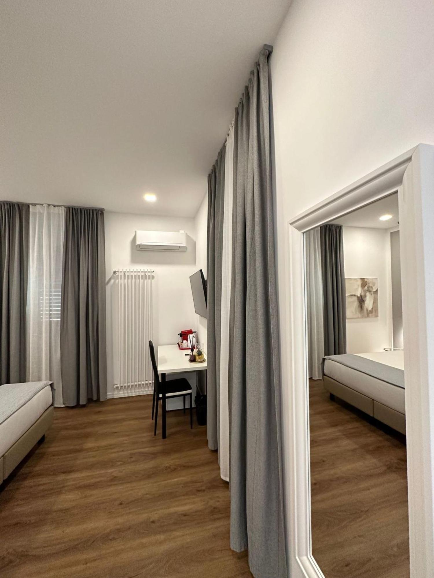 Sweet Rooms Ла-Спеція Екстер'єр фото